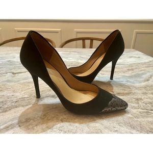 Badgley Mischka Black Suede Pump With Cap Toe